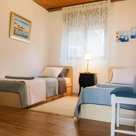 Anda Lägenhet Trogir