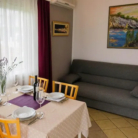 Anda Lägenhet Trogir