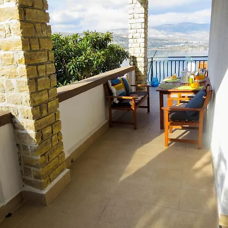 Anda Lägenhet Trogir